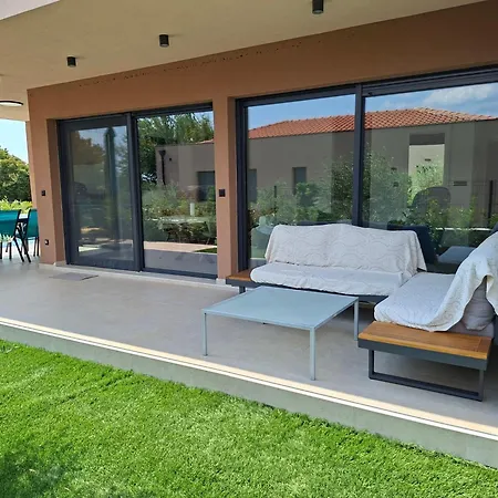 Mila Private Pool Retreat Villa *