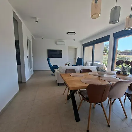 Villa Mila Private Pool Retreat *