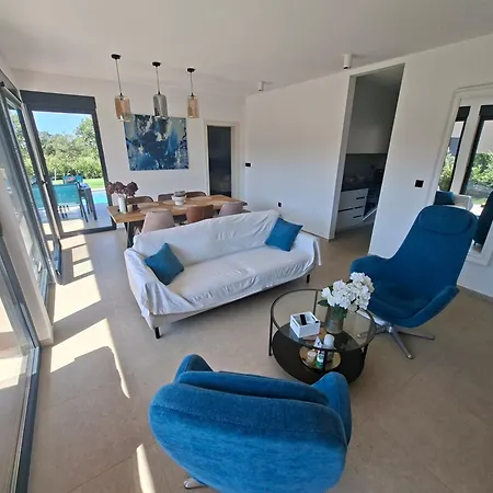 Mila Private Pool Retreat Villa *